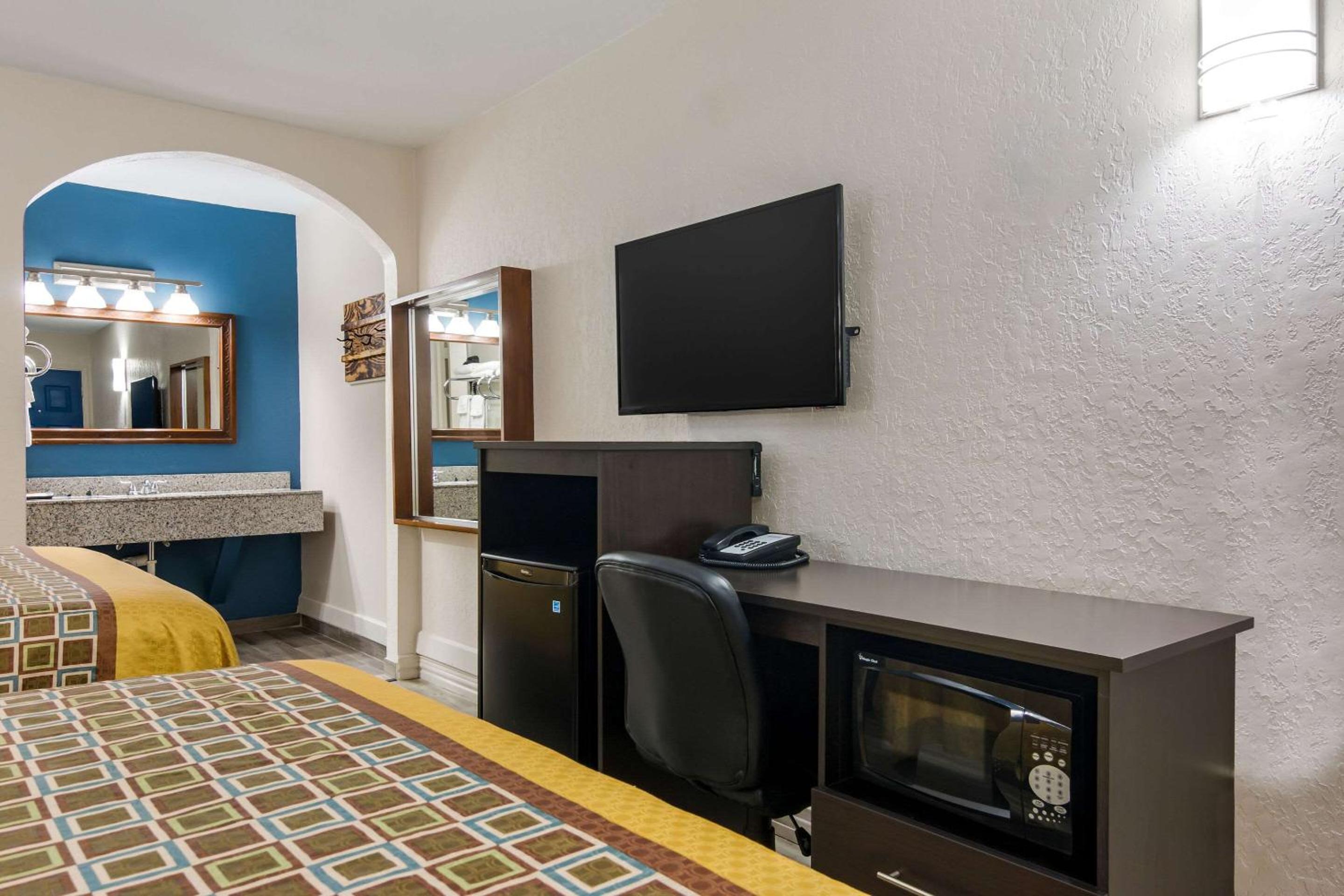 Rodeway Inn Broken Bow-Hochatown
