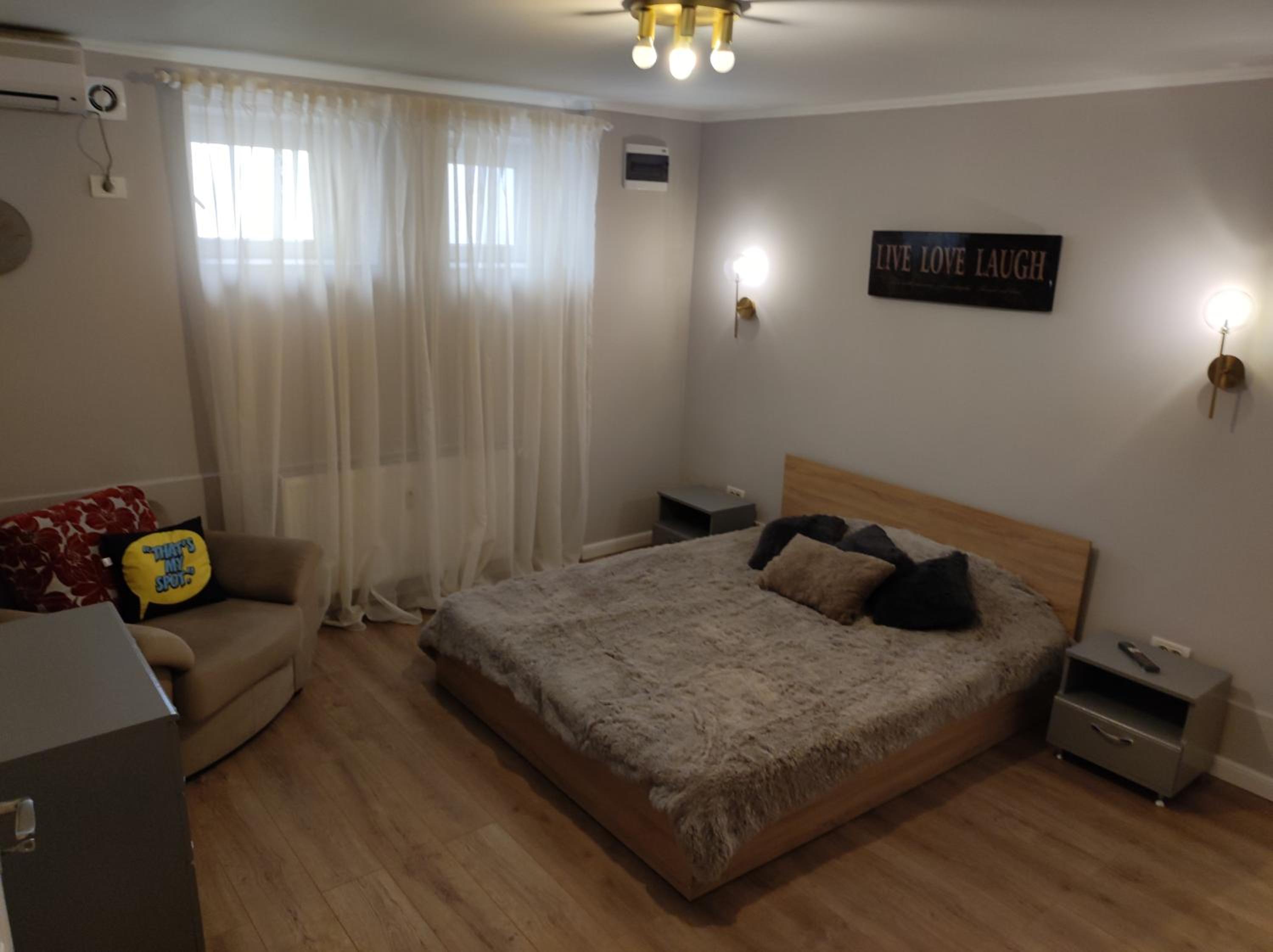 Scandinavian Home in Bucharest City Center view 4
