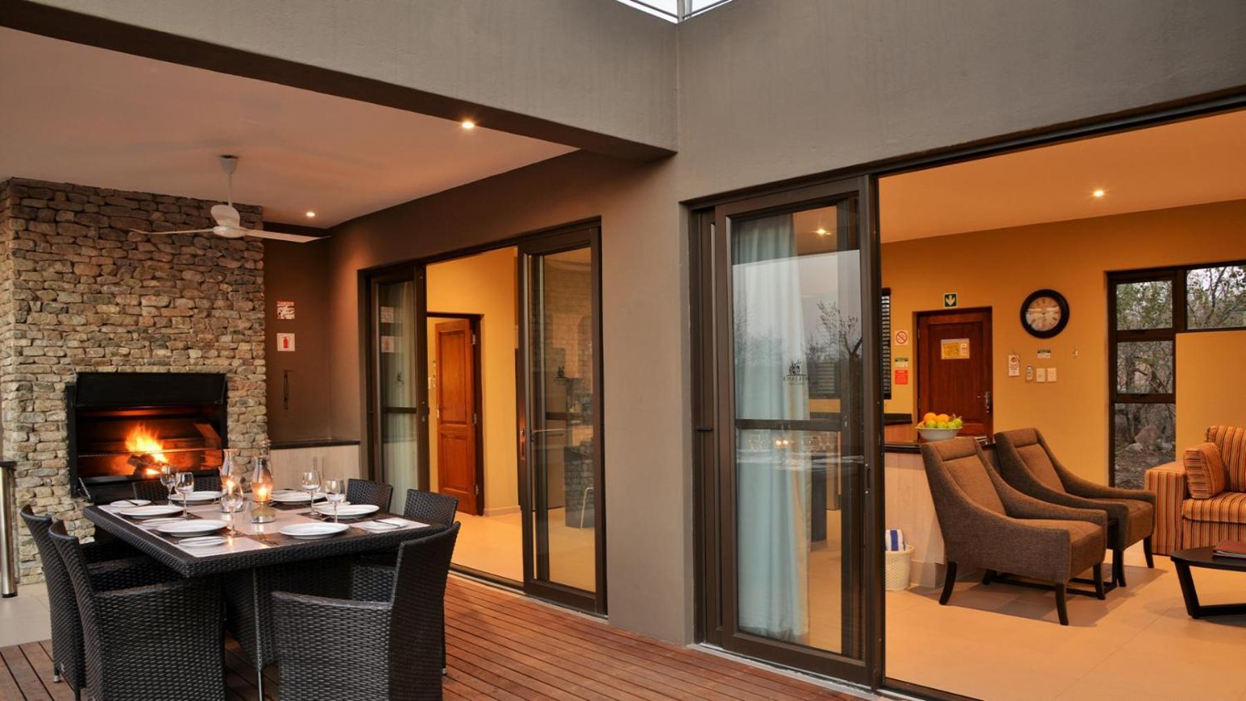 Mjejane Luxury Self-Catering Villa view 4