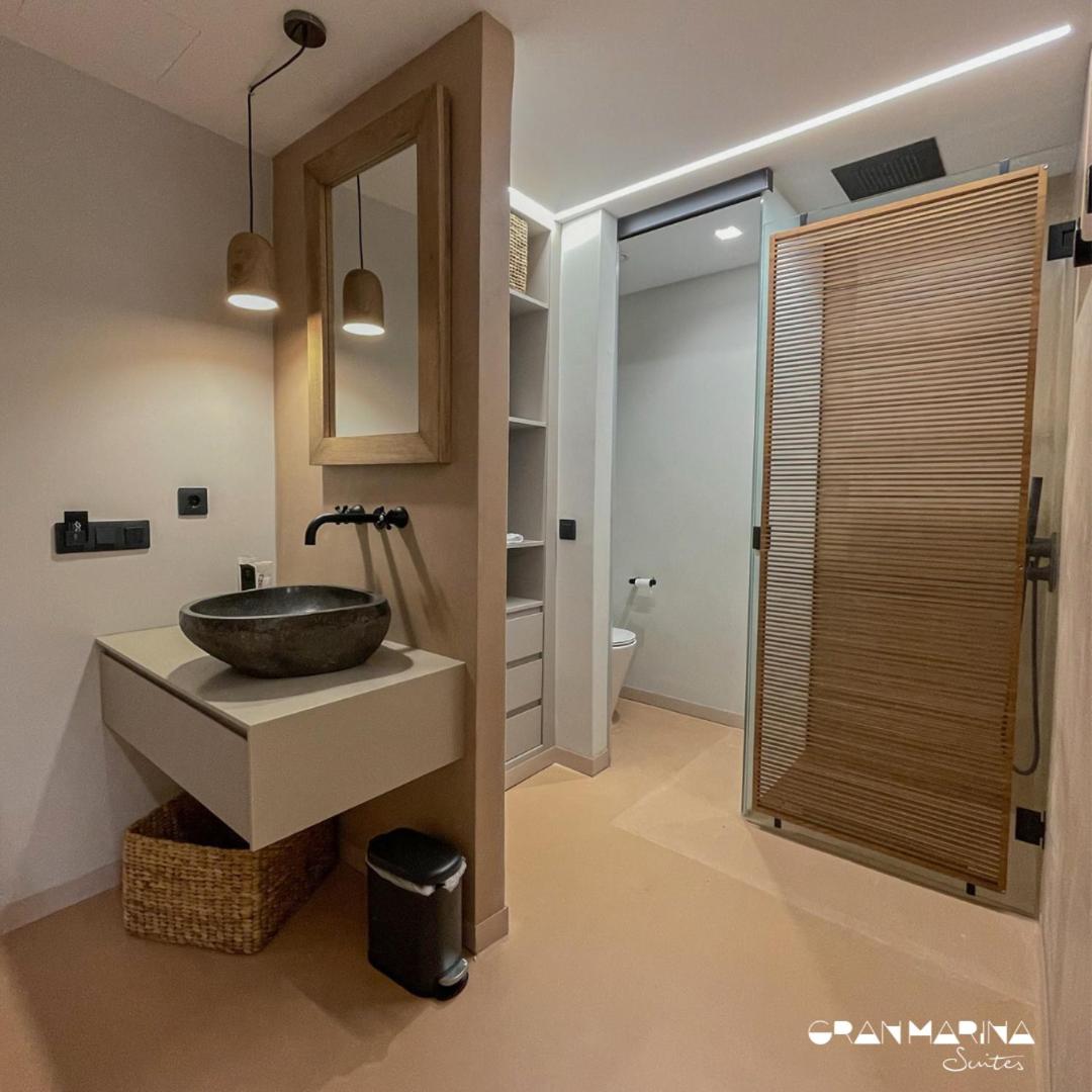 Gran Marina Suites