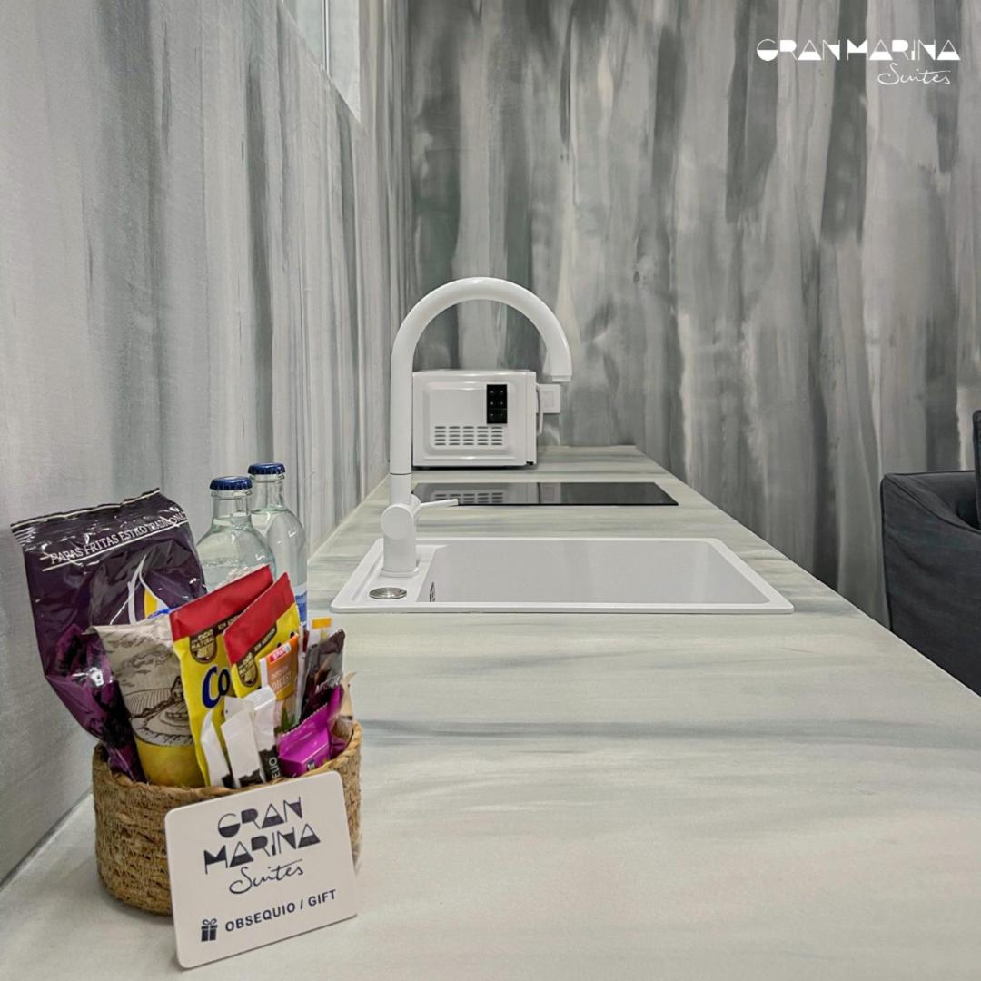 Gran Marina Suites