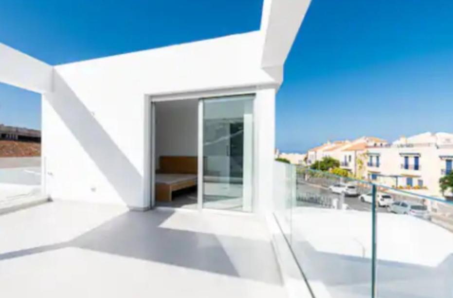 Idaira Suites adosado con piscina a estrenar-WiFi