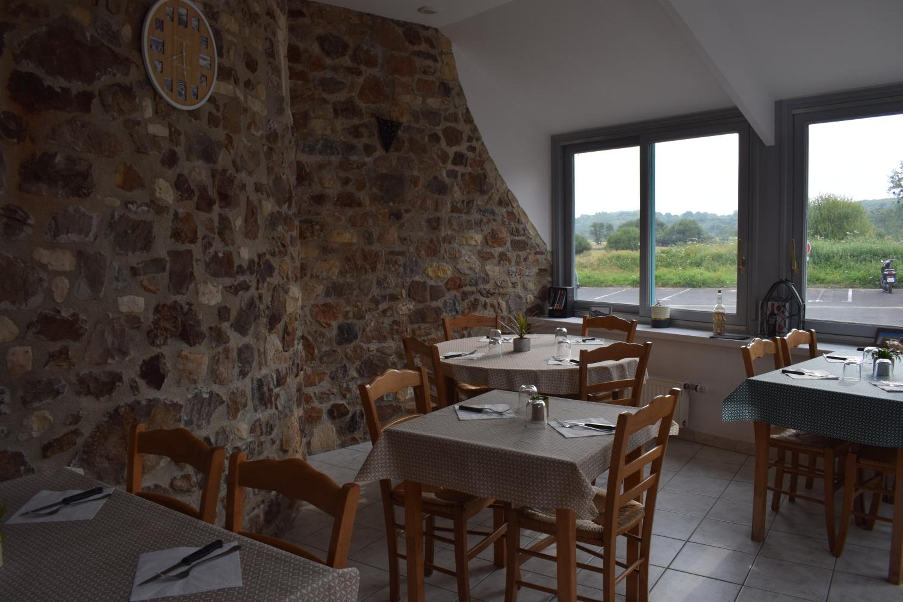 Auberge de la vallée de la douve photo 3