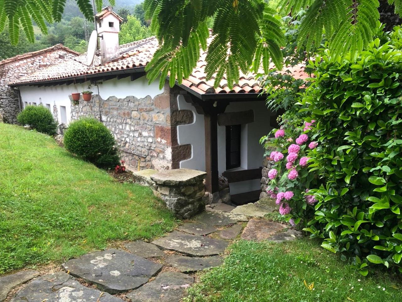HdeC Hosteria de Castañeda Alojamiento Turistico