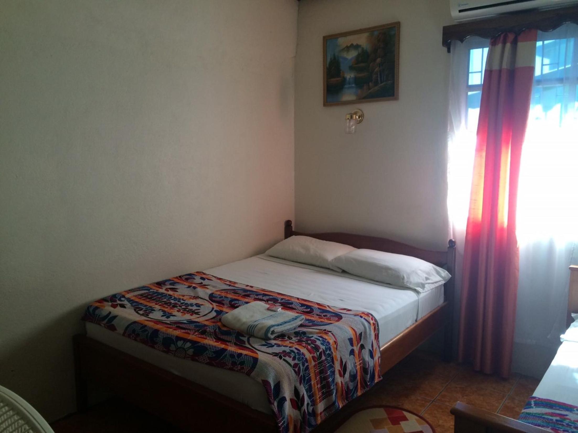Don Santiago Guesthouse Downtown