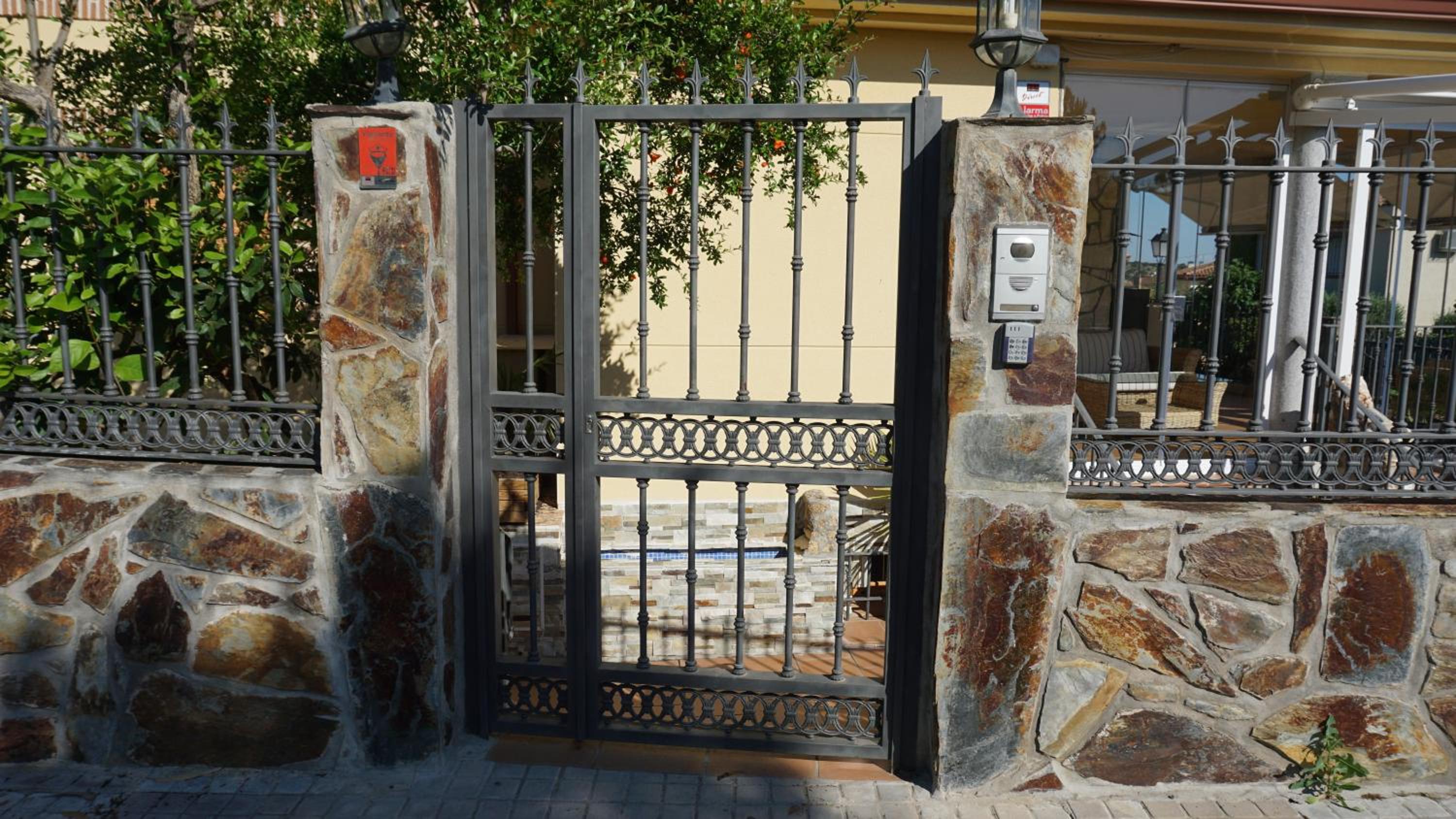 Photo 7