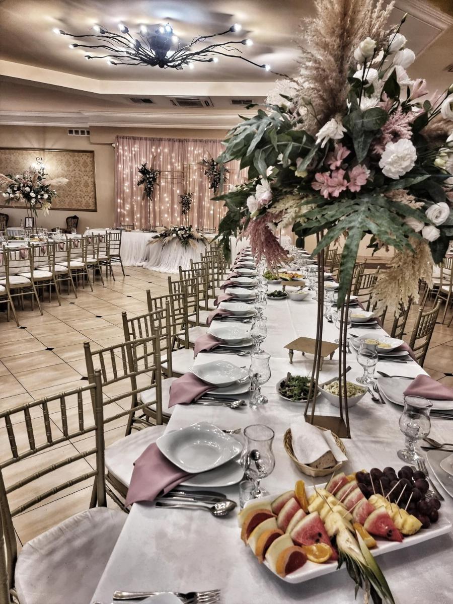 banquet hall