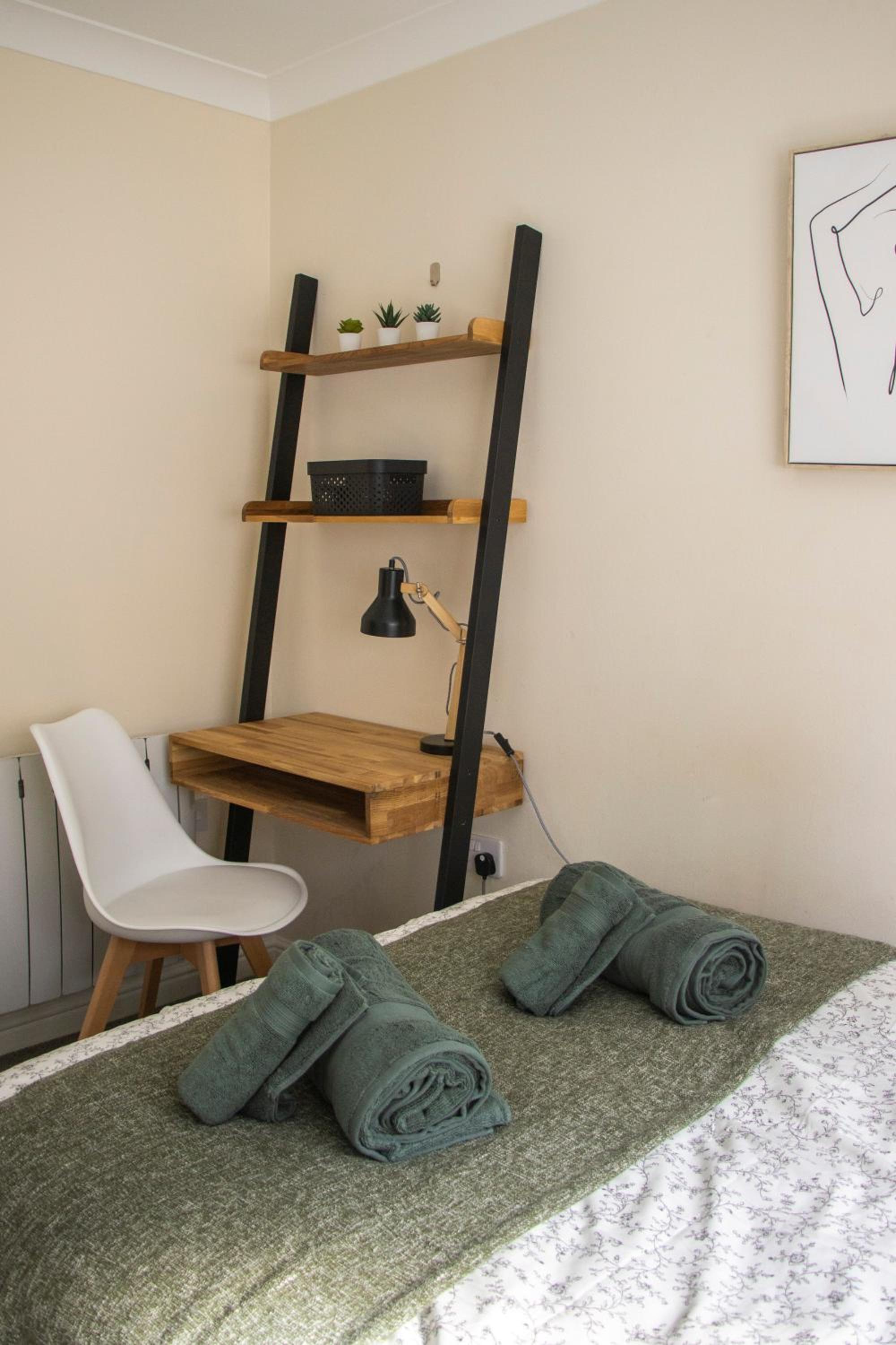 Photo 6
