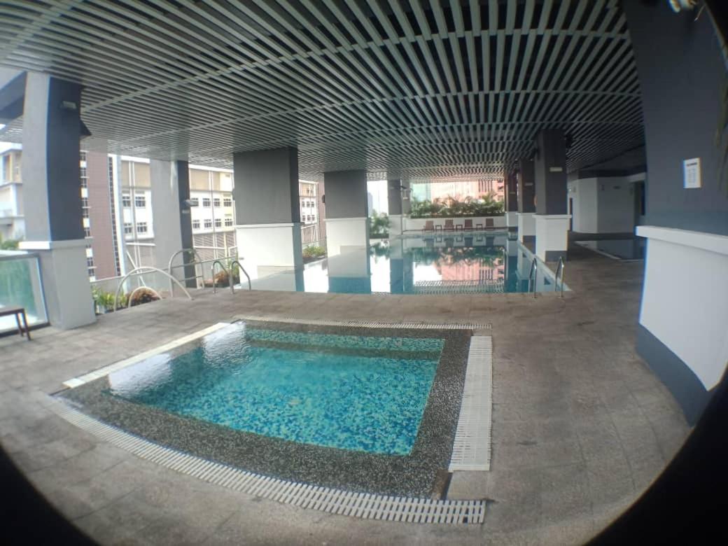 VUE RESIDENCE SERVICE SUITE - Studio 2 pax