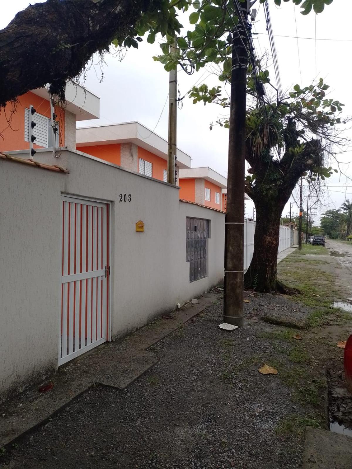 Casa em Bertioga condomínio 200 metros da praia view 2