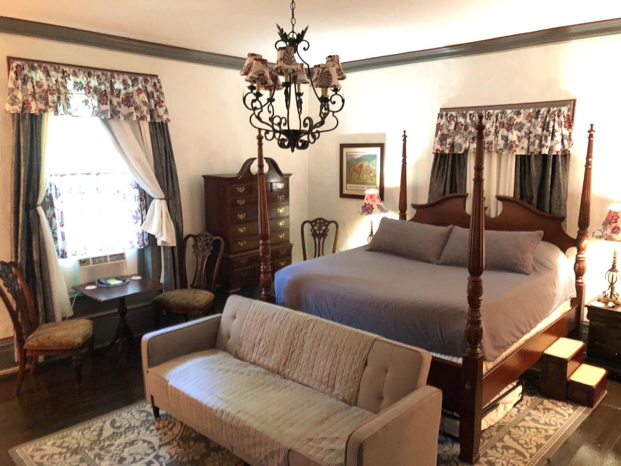 Belmont Inn, photo 65