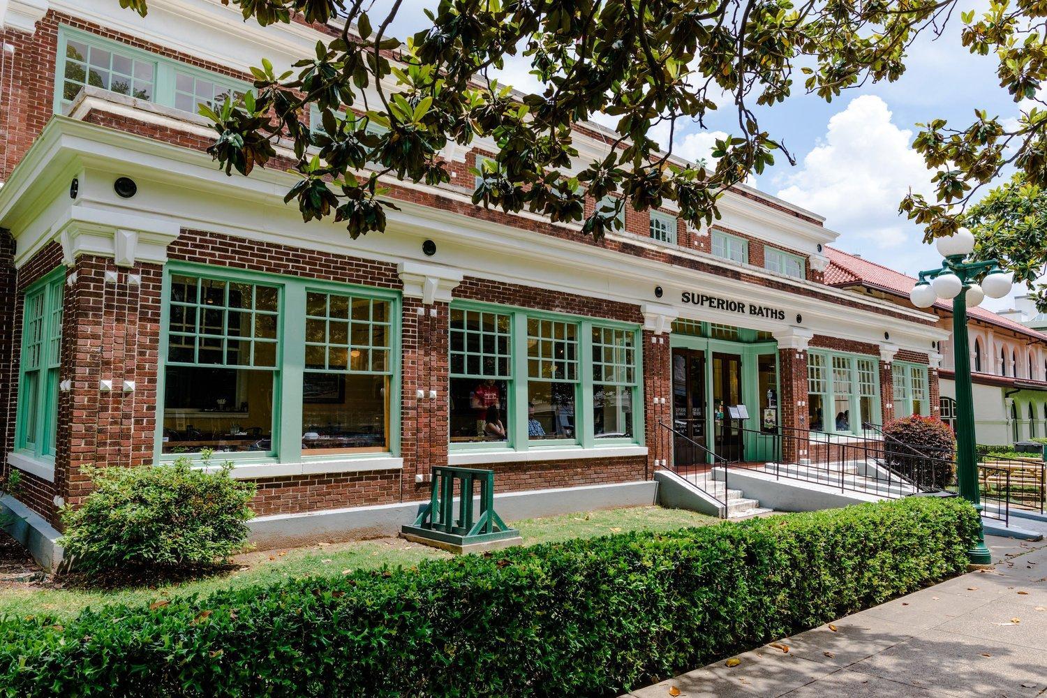 Hotel Starlight Haven Hot Springs