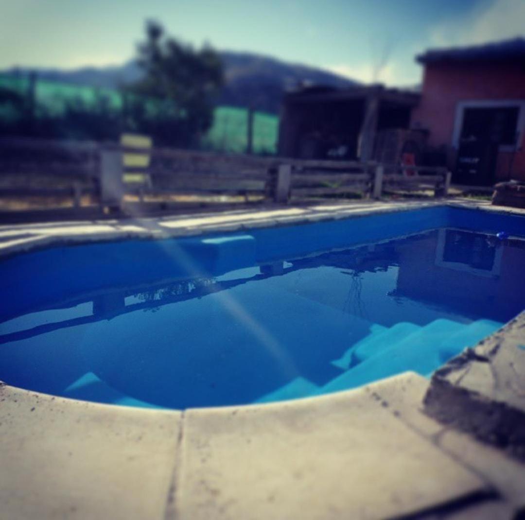 Cabaña con vista al Cerro Arco y la ciudad de Mendoza