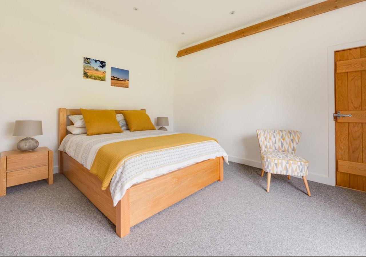 3 Bed in Kersey oc-tcbk