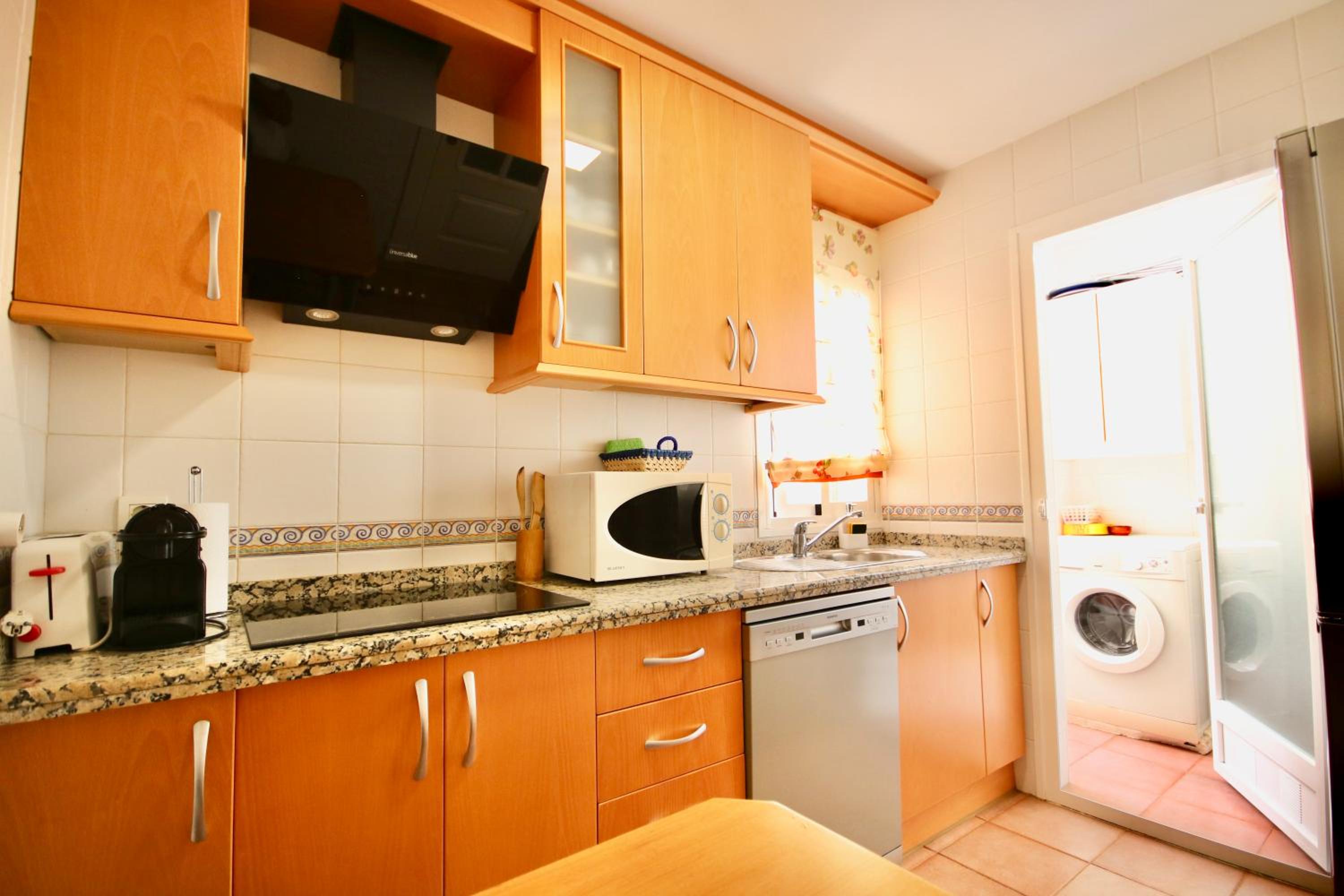 Apartamento Playa Calahonda El Farillo con terraza