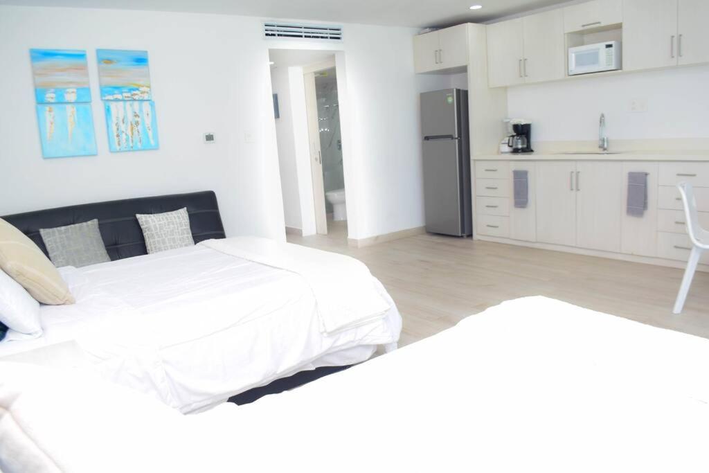 Lovely Studio at the beach, stunning ocean view #1209