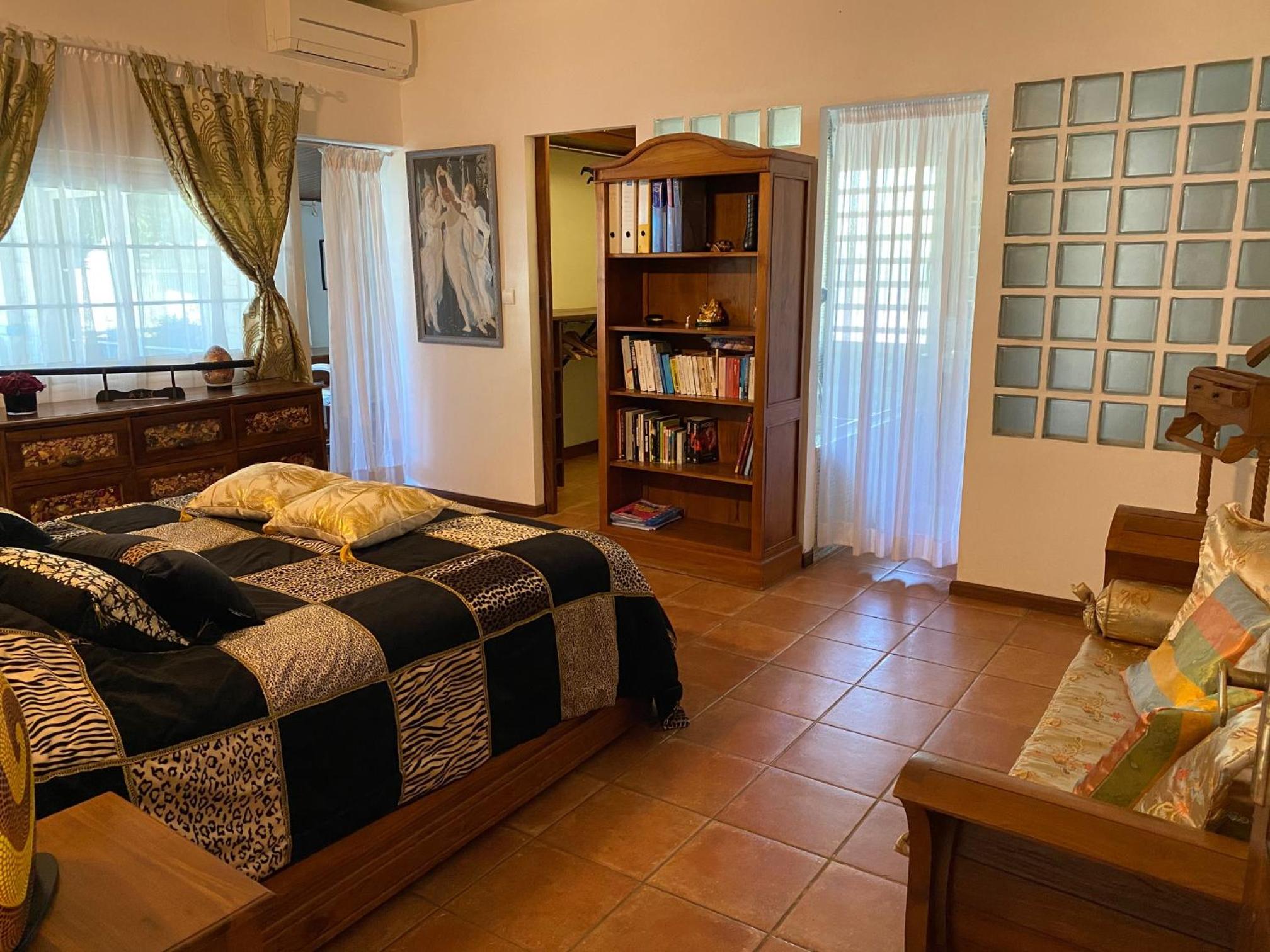 Villa 'Zuzana' avec piscine proche plage et lagon