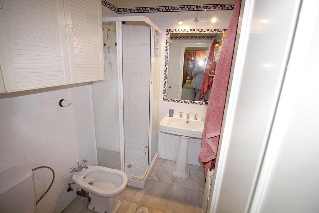 APARTAMENTO CENTRICO EN CASA TIPICA GADITANA