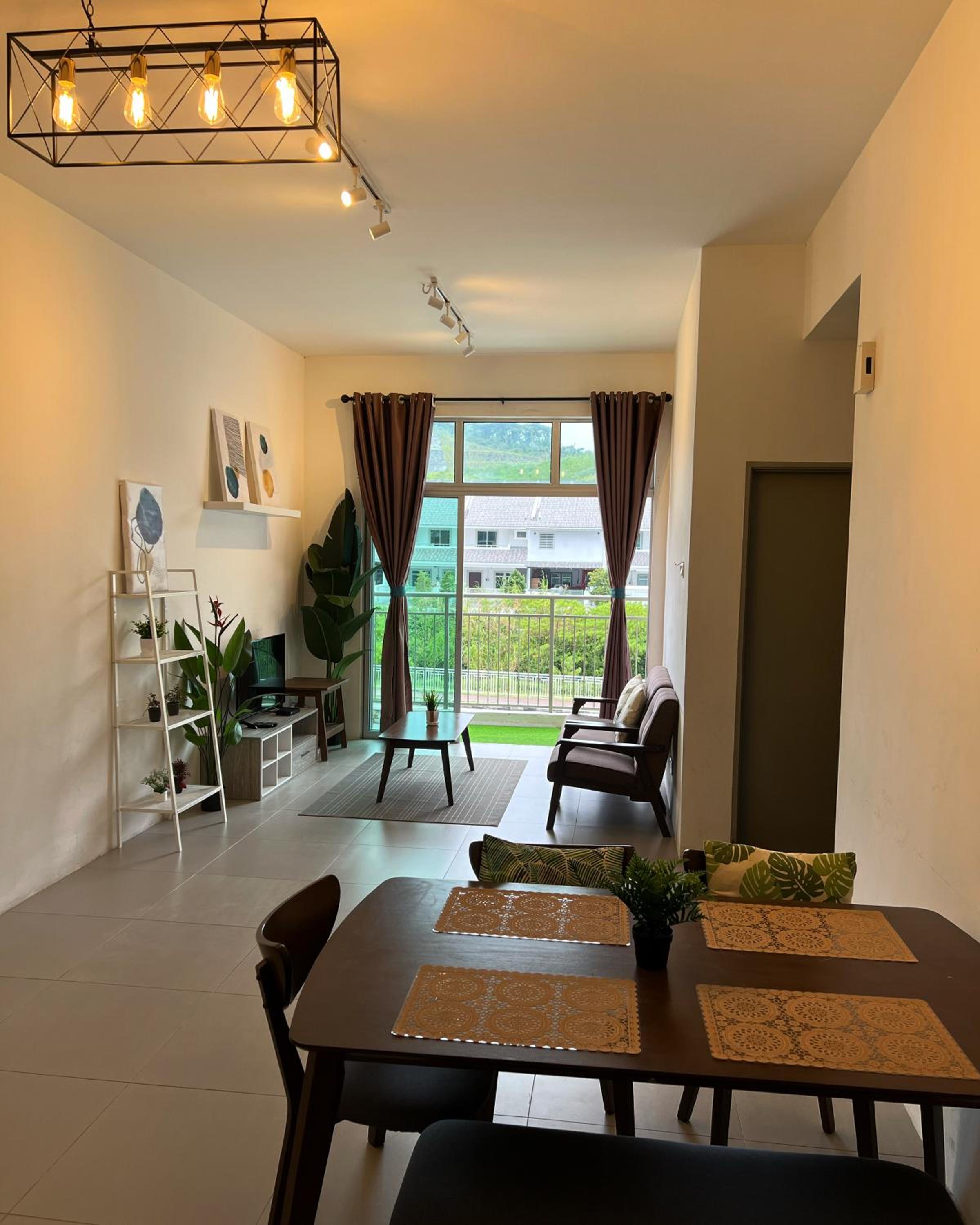 Cahaya Gardens 2 rooms at Golden Hills depan pasar malam photo 1