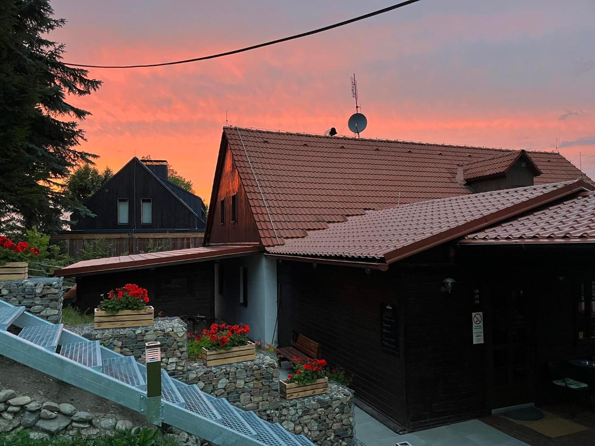 PENZION HARRY na sjezdovce KRKONOŠE