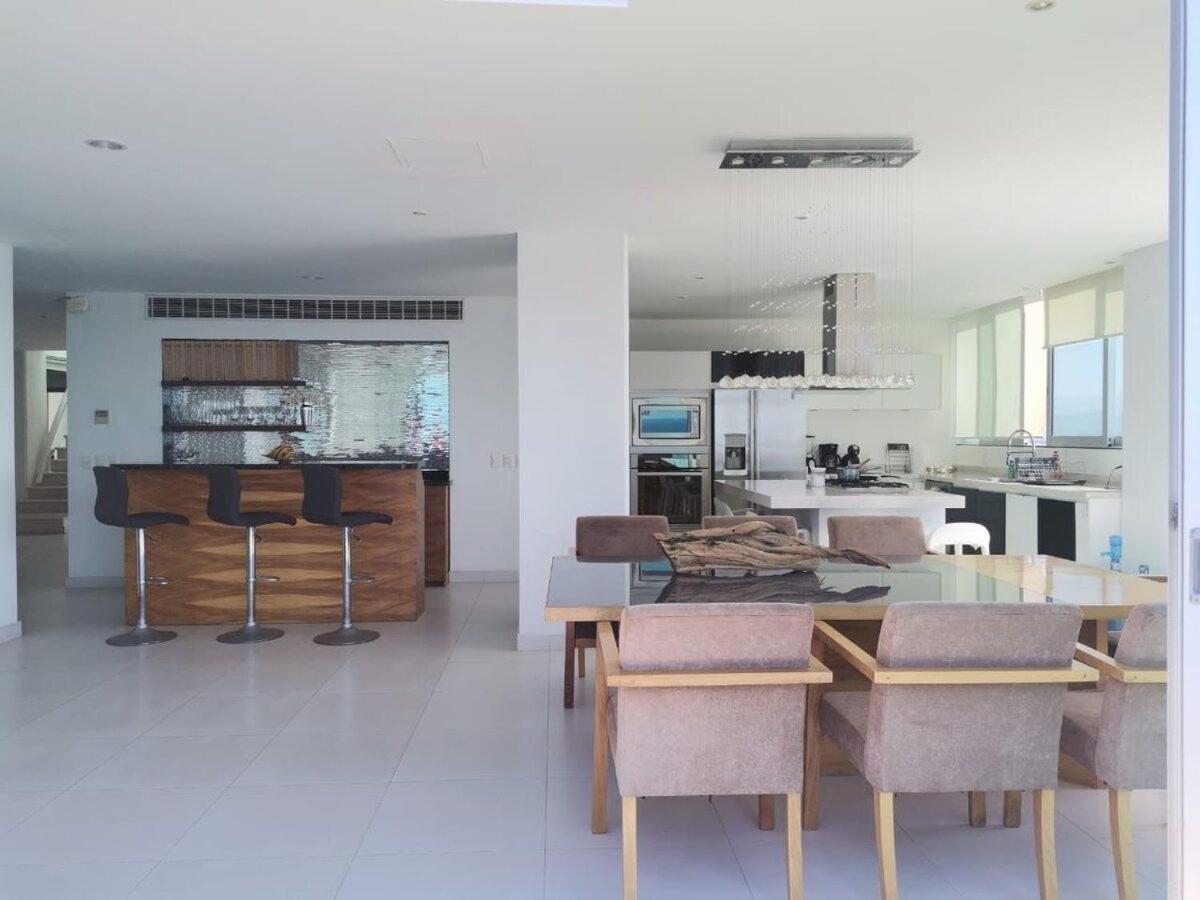 Beachfront Penthouse With Private Pool!!! - Property Image 46