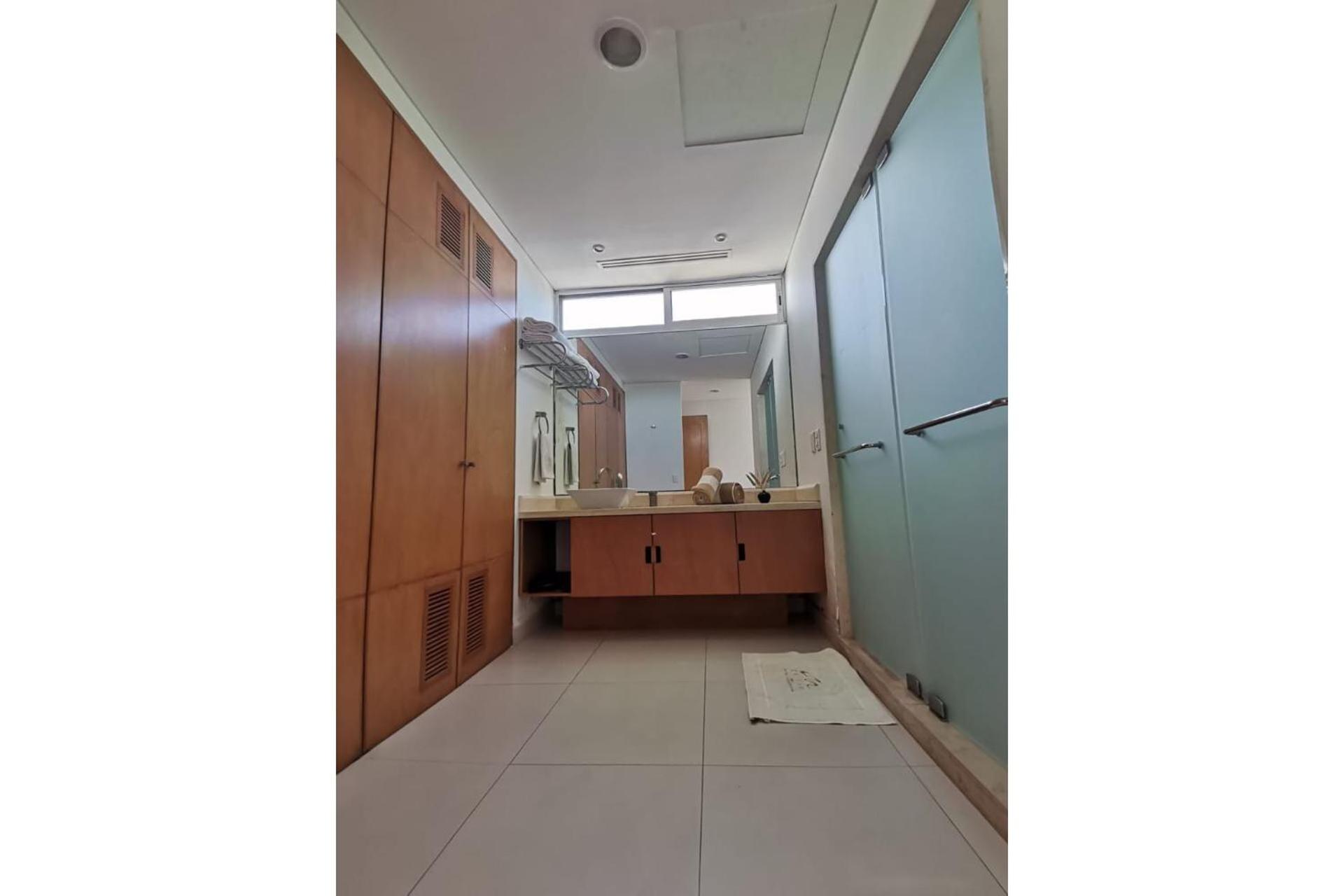 Beachfront Penthouse With Private Pool!!! - Property Image 18