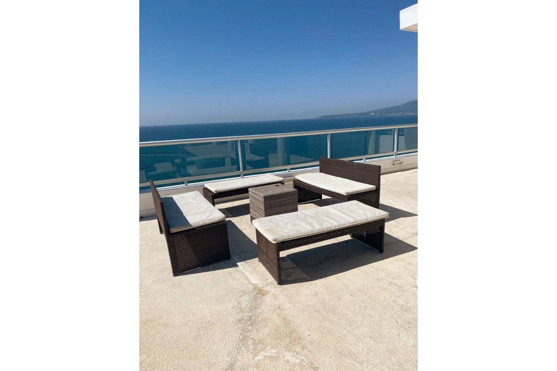 Beachfront Penthouse With Private Pool!!! - Property Image 24