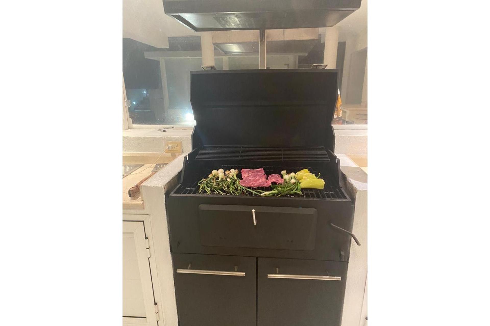 Beachfront Penthouse With Private Pool!!! - Property Image 25