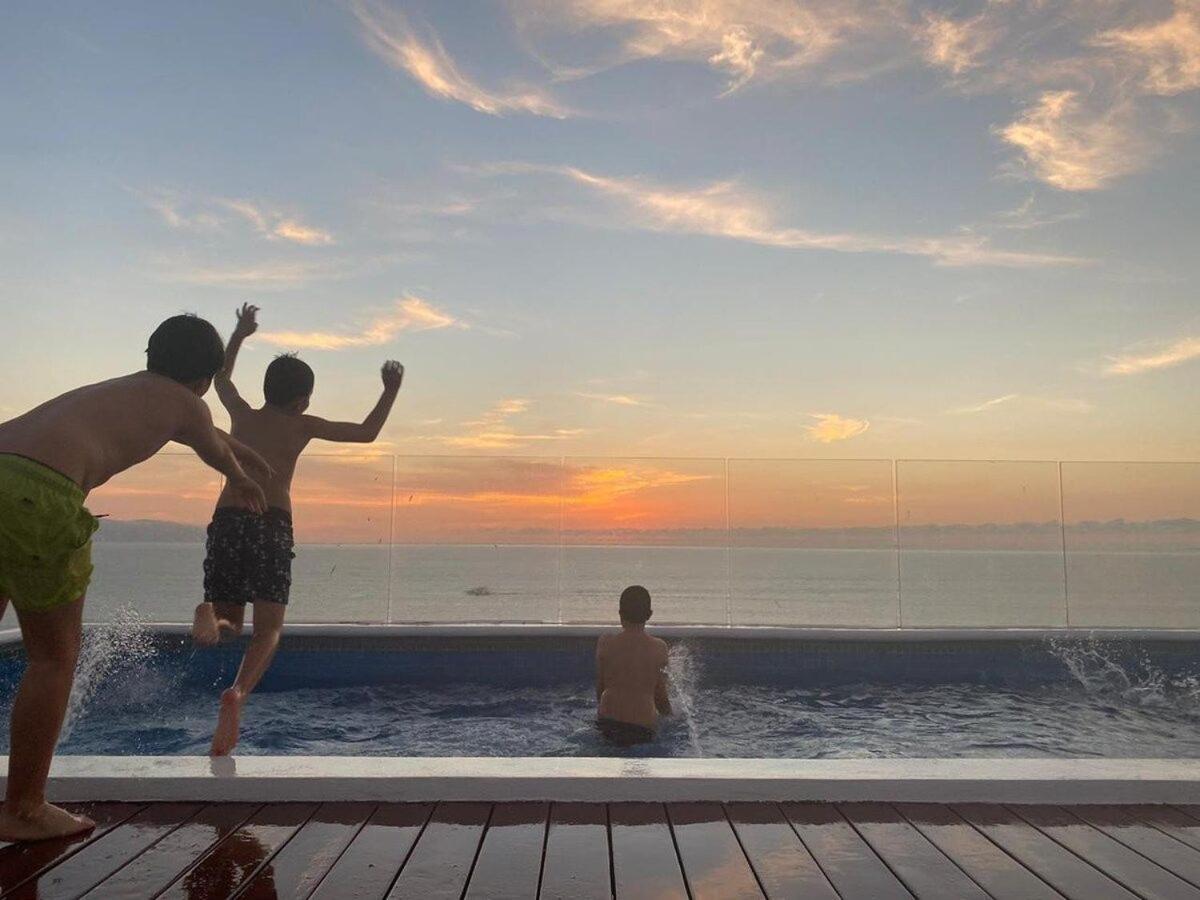 Beachfront Penthouse With Private Pool!!! - Property Image 31