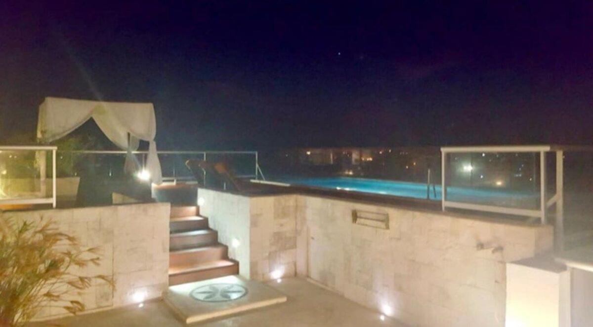 Beachfront Penthouse With Private Pool!!! - Property Image 3