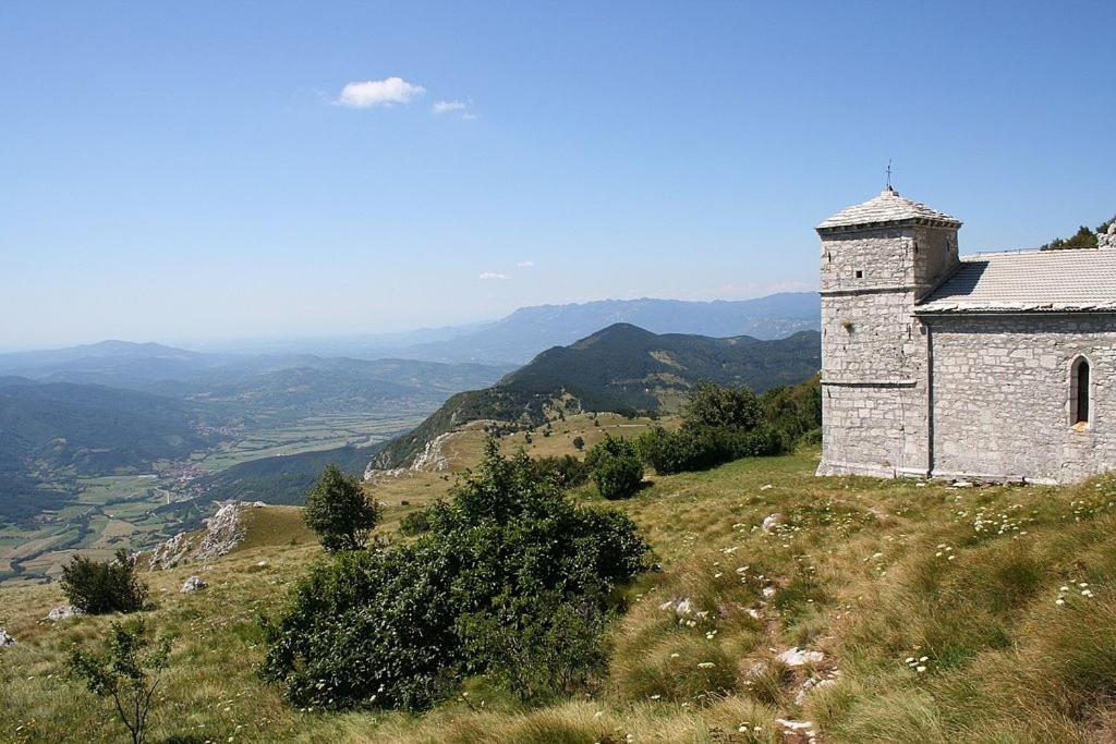 Photo 27