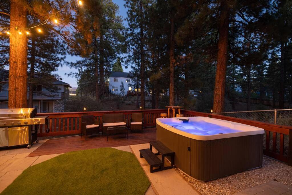 High Altitude Hideaway With Jacuzzi & Game Room view 4