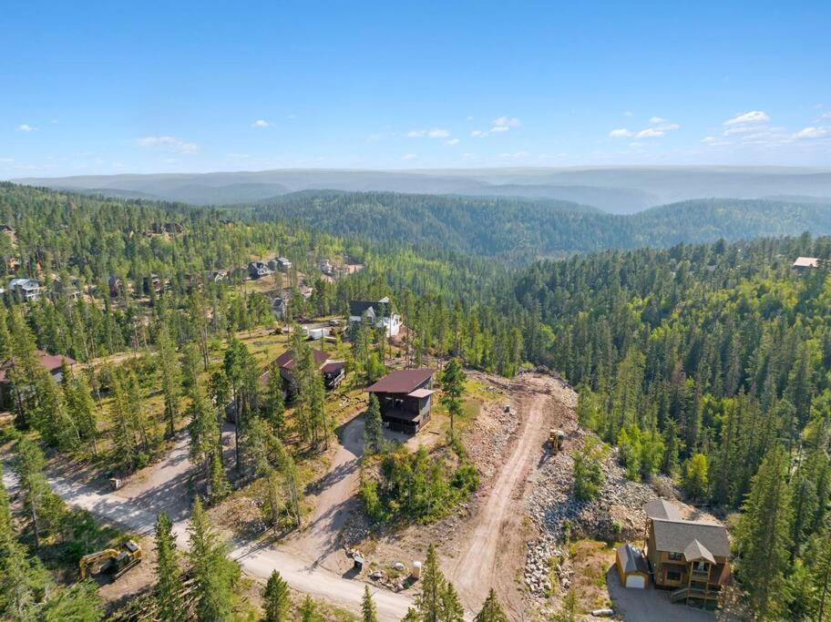 Altitude Adjustment- Panoramic Views, Sleeps 12 view 5