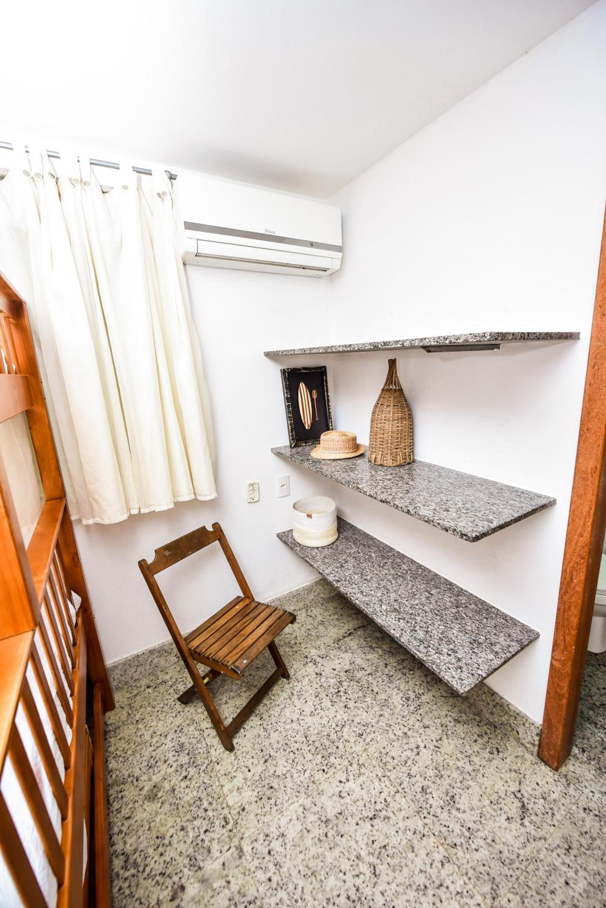 Casa com pes na areia em Iriri - ES