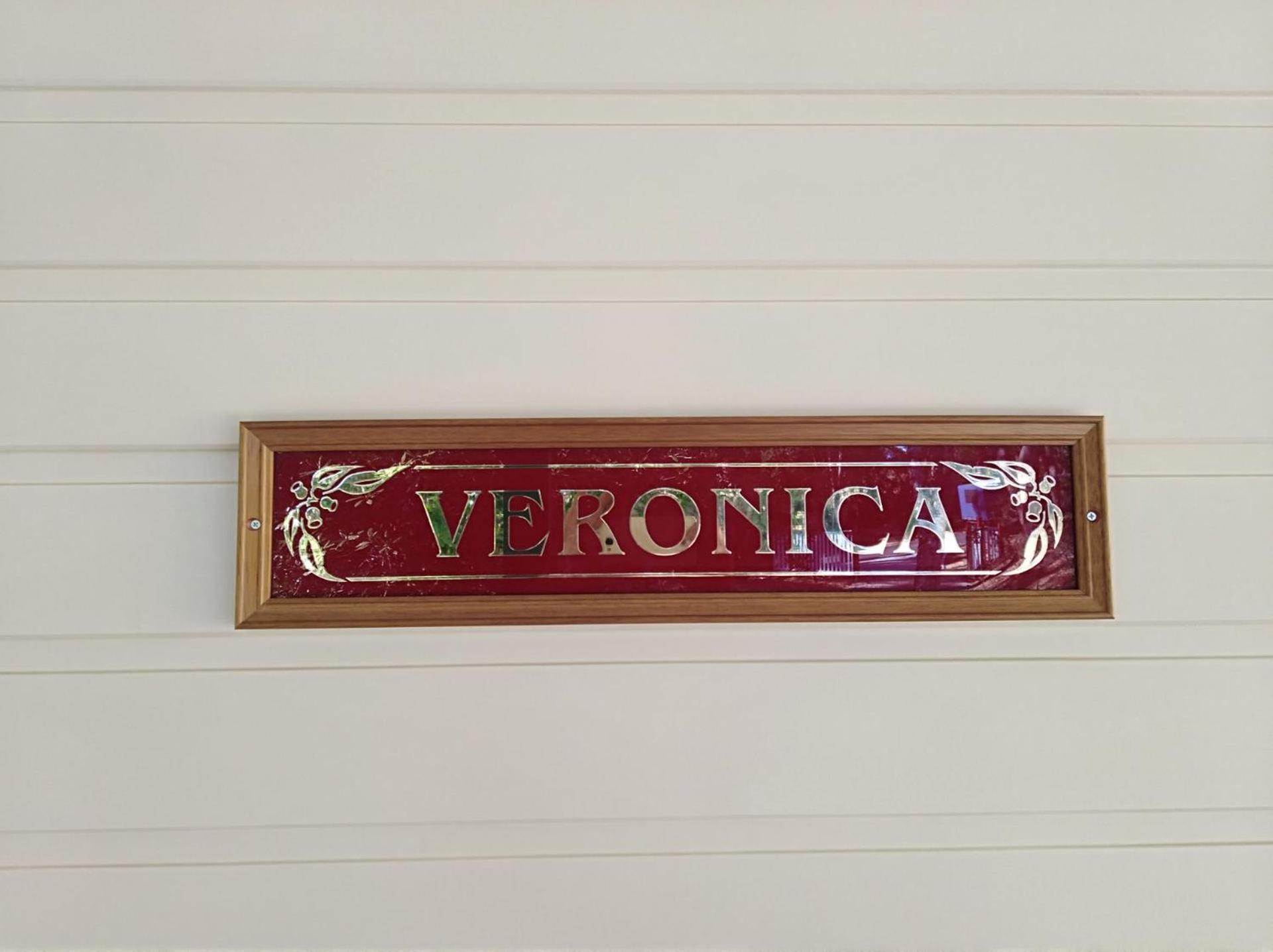 Veronicas House Only