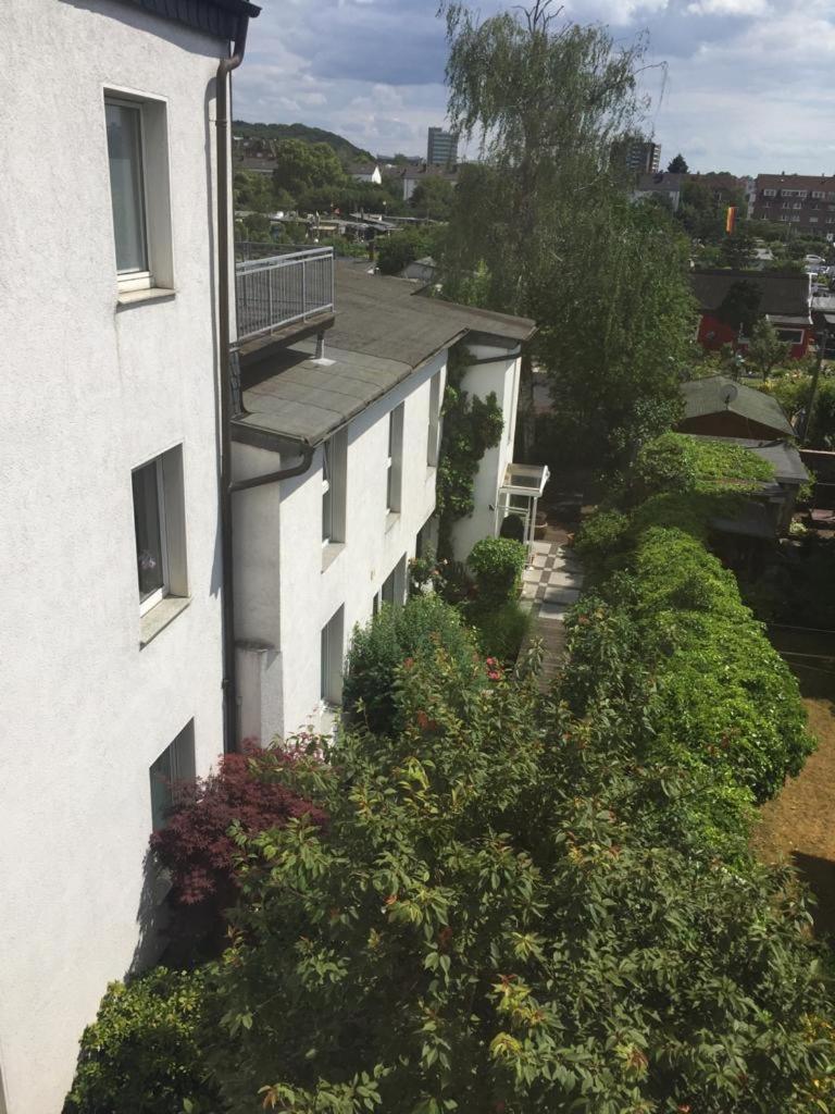 studio b - Sunny City Business Apartment with roof-top terrace for 2-4 guests