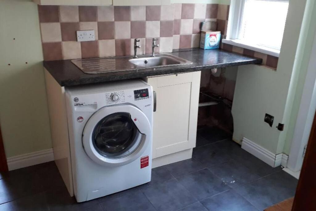 Porthcawl House Near Beach With Extensive Parking view 2