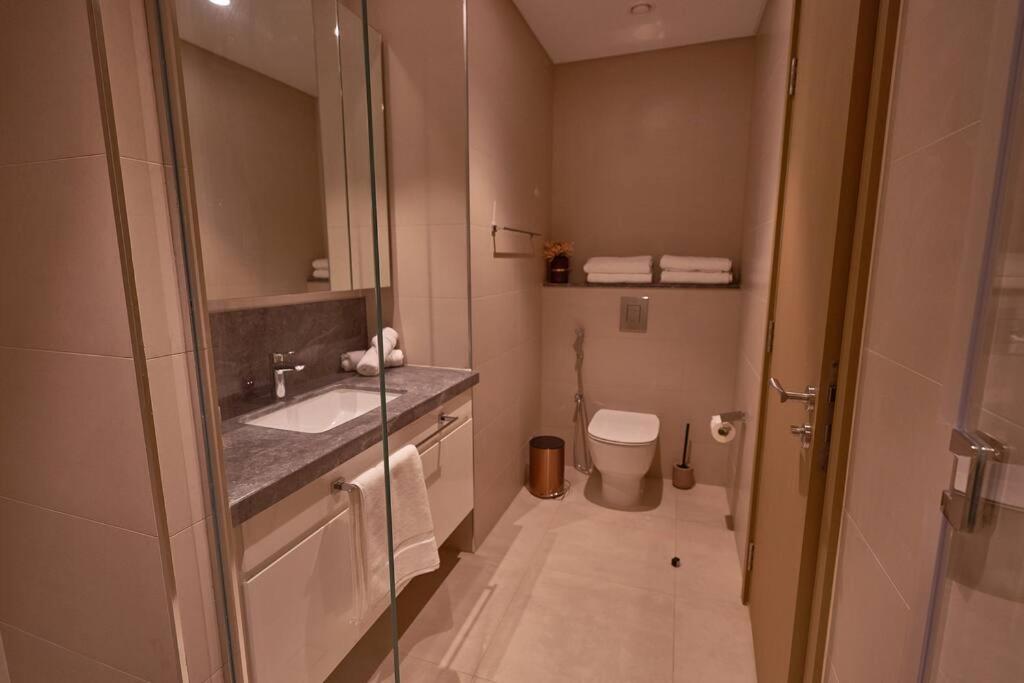 Magnificent 3BR with Full Burj Khalifa & Fountain view