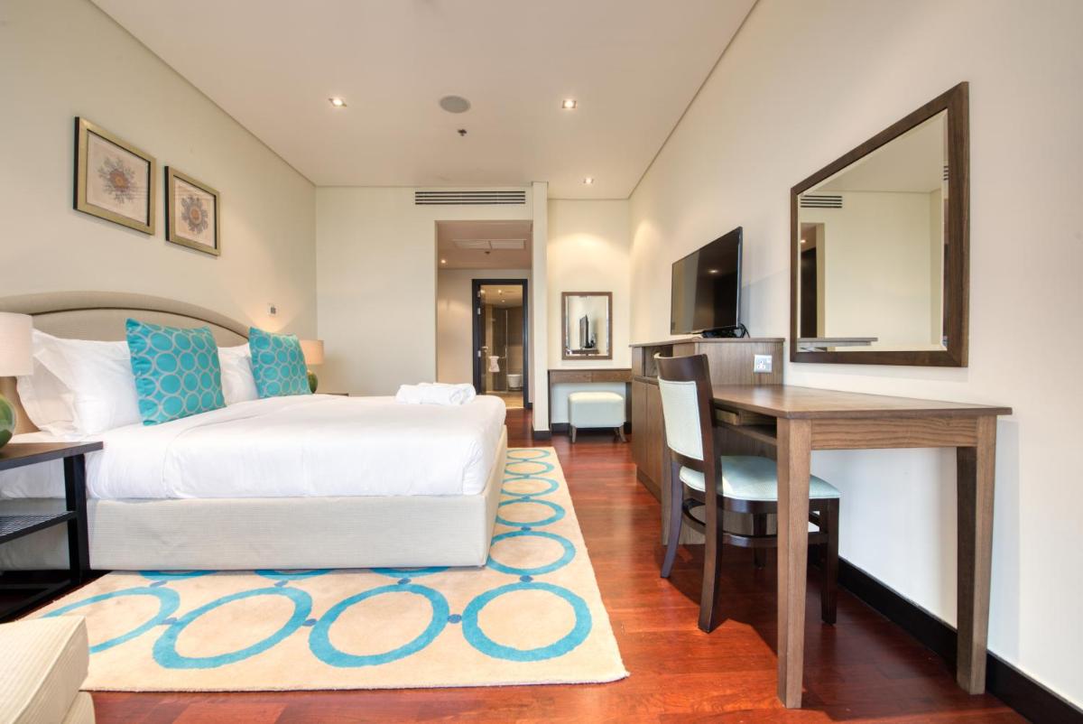 Stunning 2BR at Royal Amwaj Residences North Palm Jumeirah by Deluxe Holiday Homes