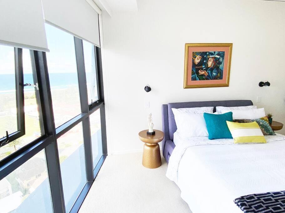 Sea Views Broadbeach