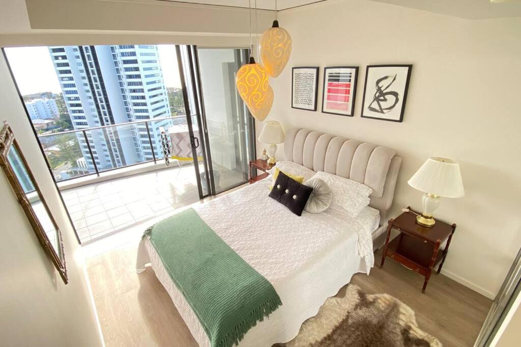 Sea Views Broadbeach