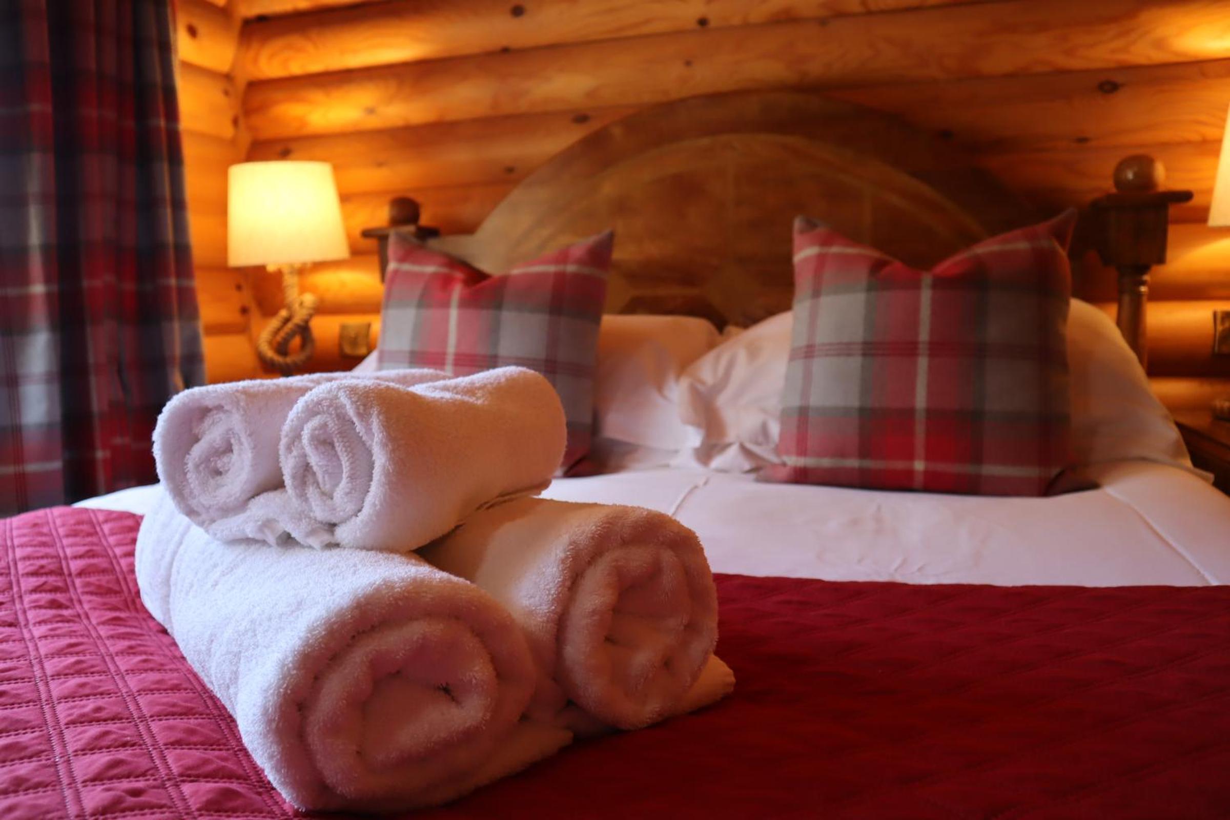 Bunnahahbain - Two Bedroom Luxury Log Cabin with Private Hot Tub view 2
