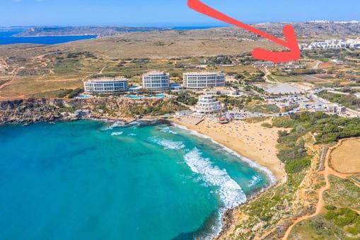 Hotel Panoramic Penthouse Haven - Image 1