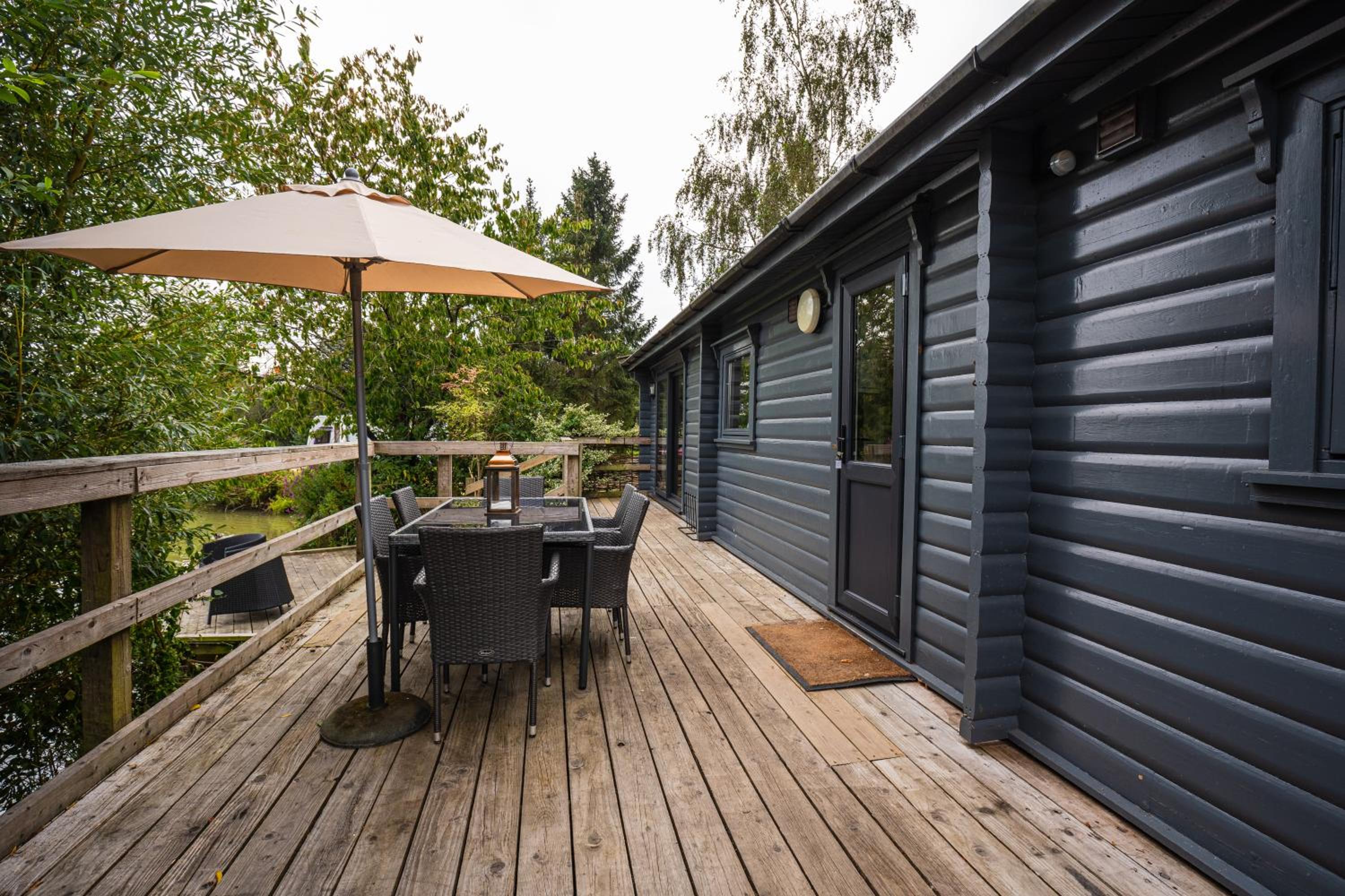 Sumners Ponds Fishery & Campsite