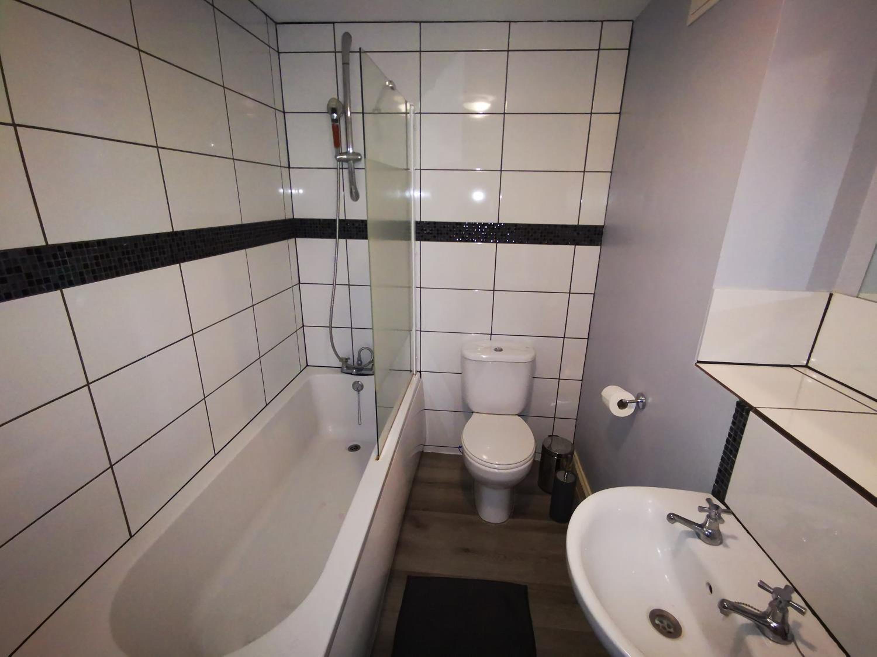 City Centre Penthouse 3