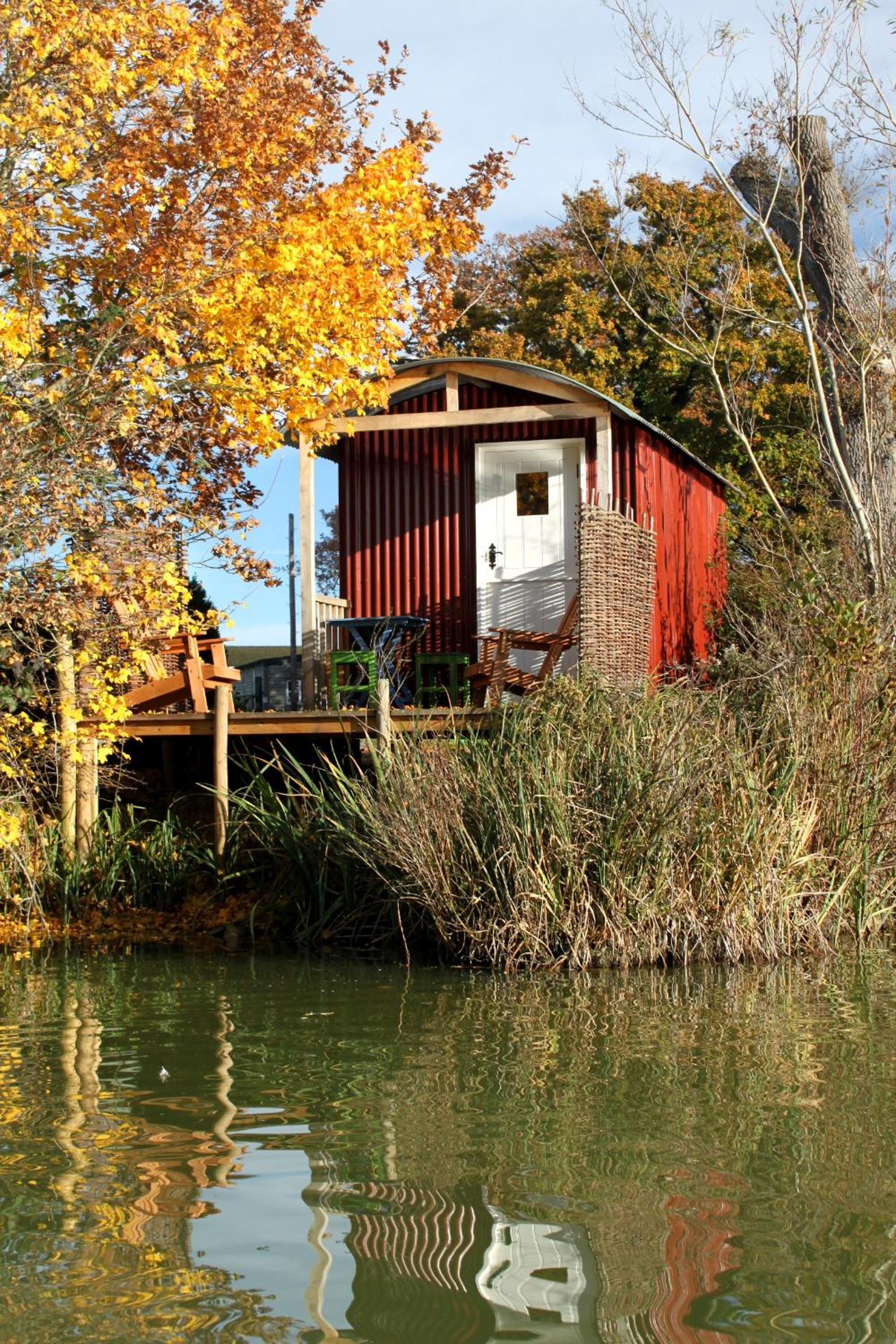 Sumners Ponds Fishery & Campsite