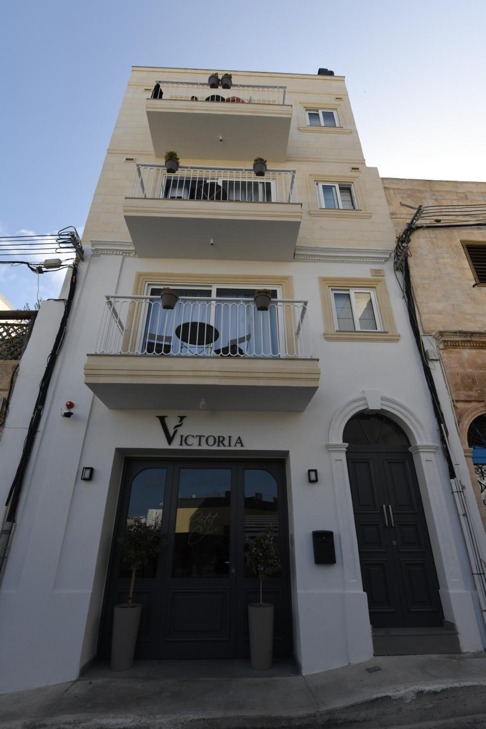 Photo 44
