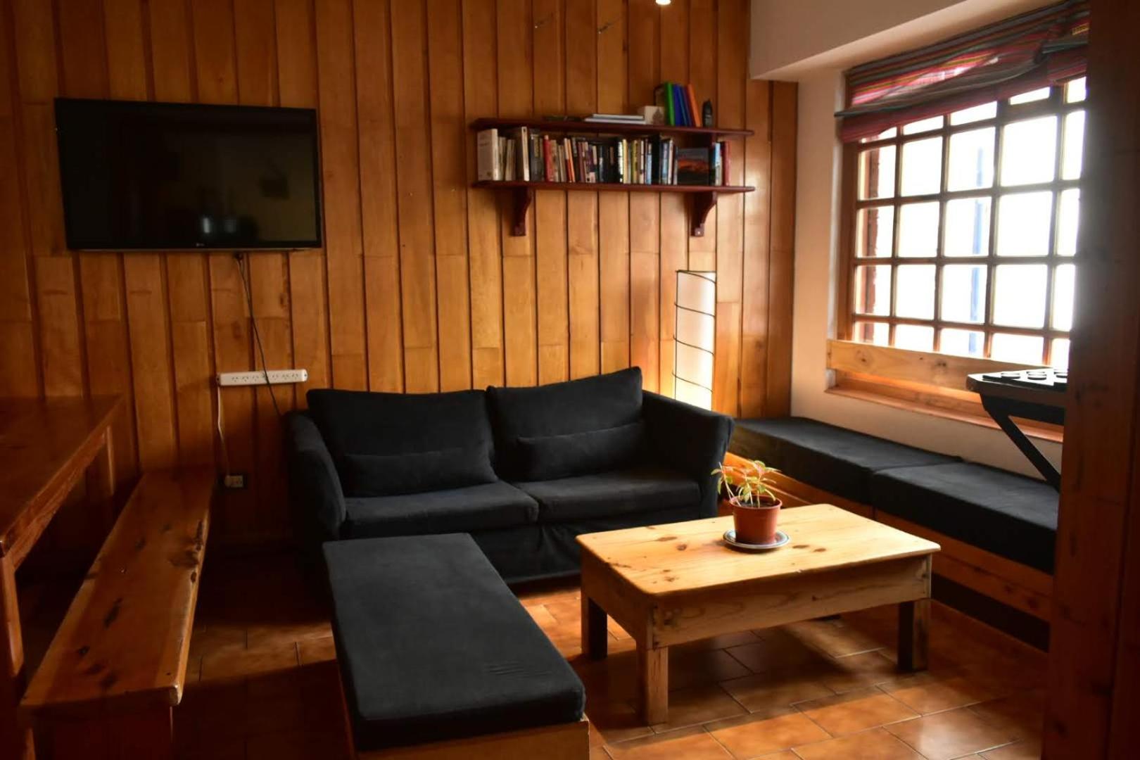 Cinerama Hostel
