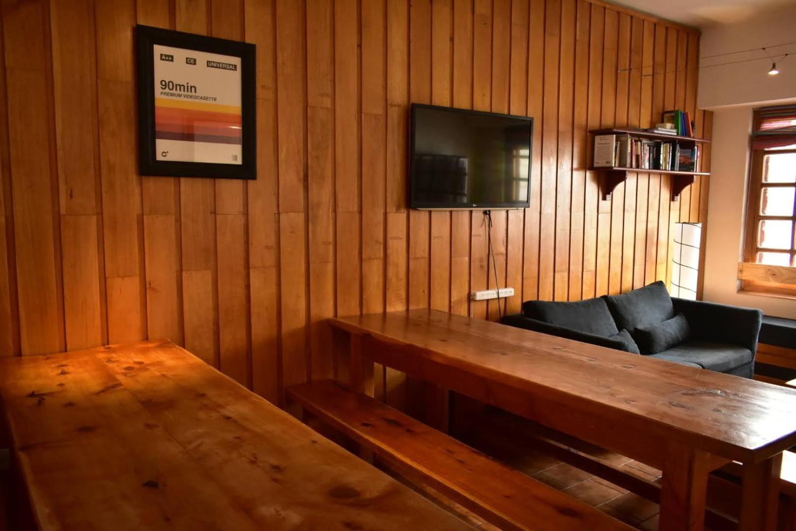 Cinerama Hostel