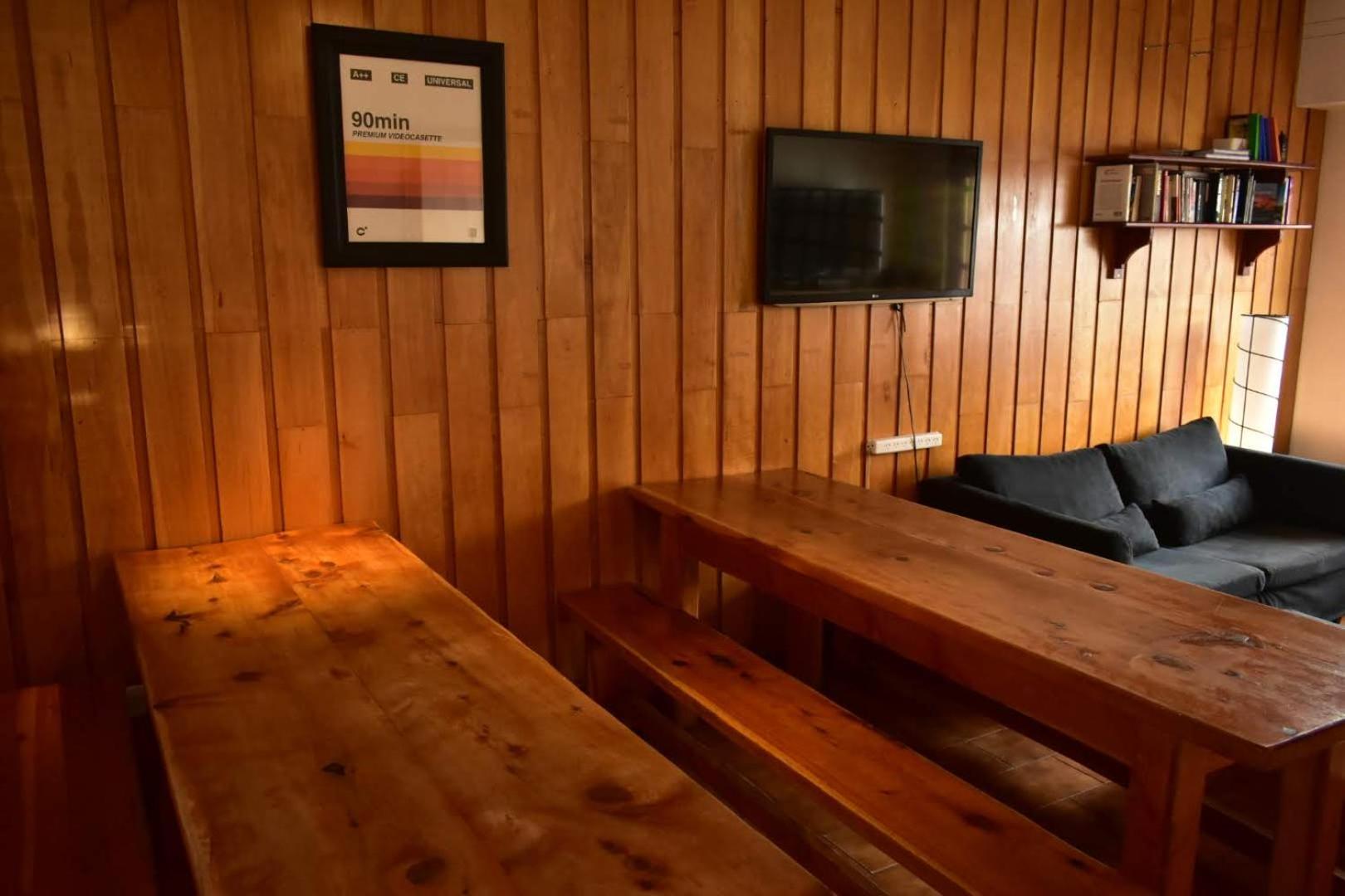 Cinerama Hostel